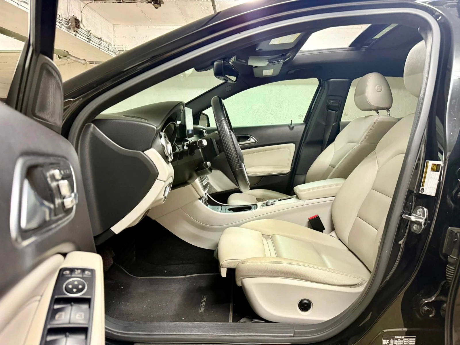 Mercedes-Benz GLA 250 AMG line 4x4, снимка 13 - Автомобили и джипове - 55393481