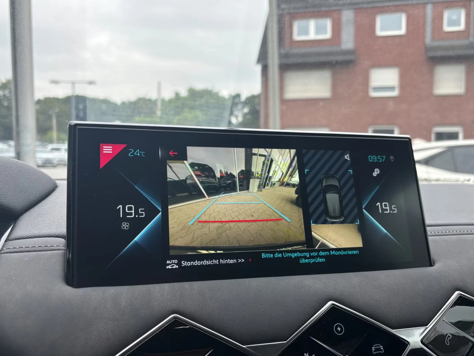 DS DS 3 Crossback E-TENSE/136HP/СЕРТИФИКАТ/H.PUMP/CAM/NAVI/LED/549q, снимка 11 - Автомобили и джипове - 55476325