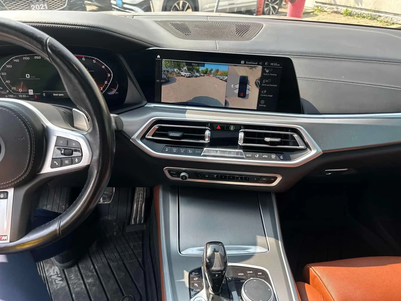 BMW X5 M50i/ЛАЗЕРИ/ДИСТРОНИК/ОБДУХВАНЕ/H/K, снимка 9 - Автомобили и джипове - 55684234