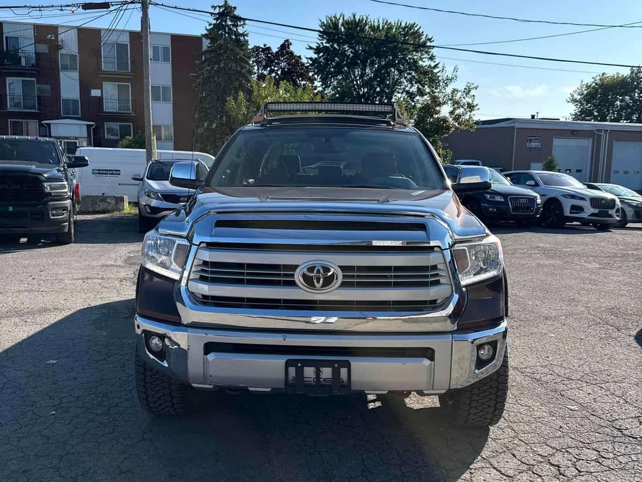 Toyota Tundra * Platinum * CARFAX * ОПЦИЯ ЗА ФИНАНСИРАНЕ, снимка 6 - Автомобили и джипове - 56256727