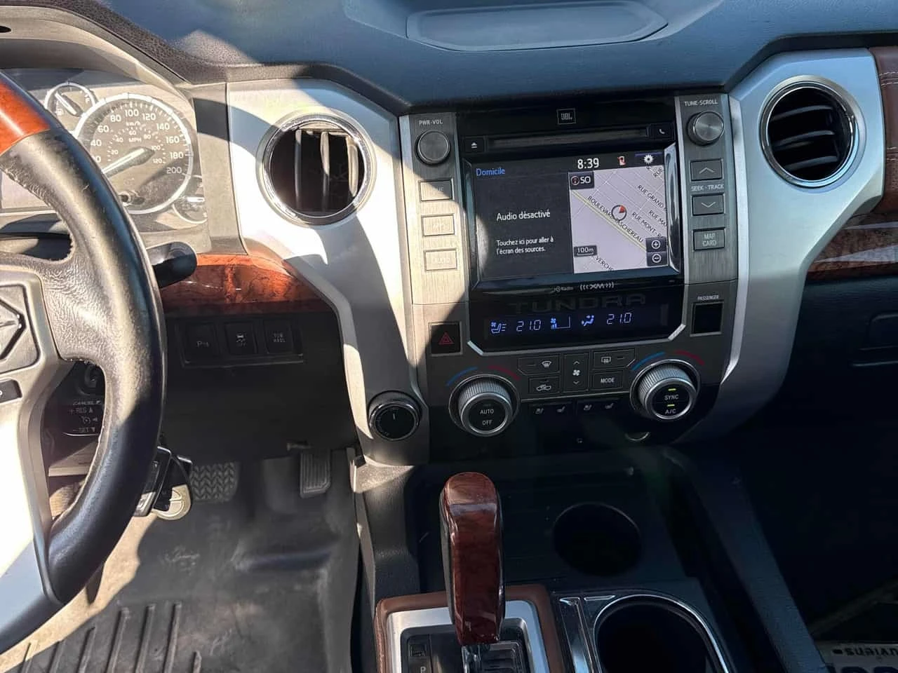 Toyota Tundra * Platinum * CARFAX * ОПЦИЯ ЗА ФИНАНСИРАНЕ, снимка 9 - Автомобили и джипове - 56256727