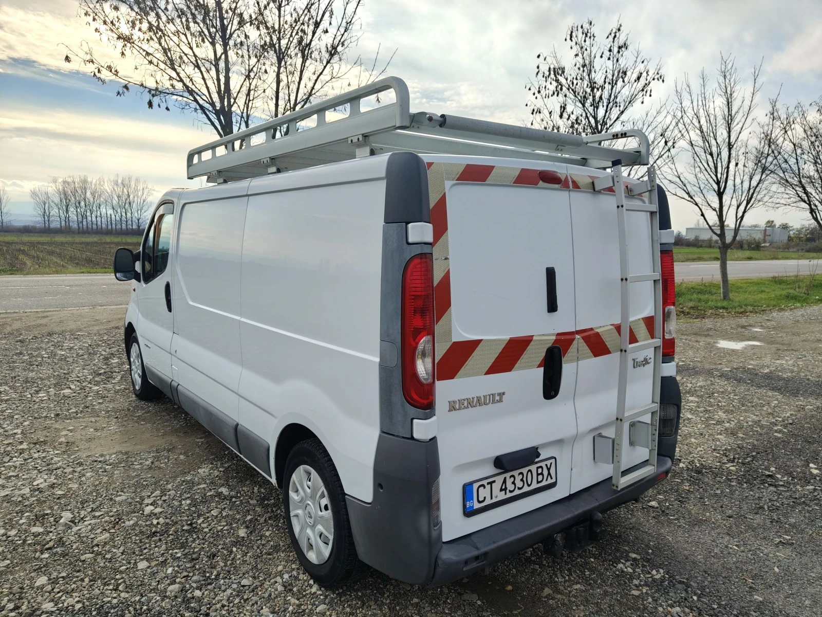 Renault Trafic 1.9 DCI 100 - изображение 4