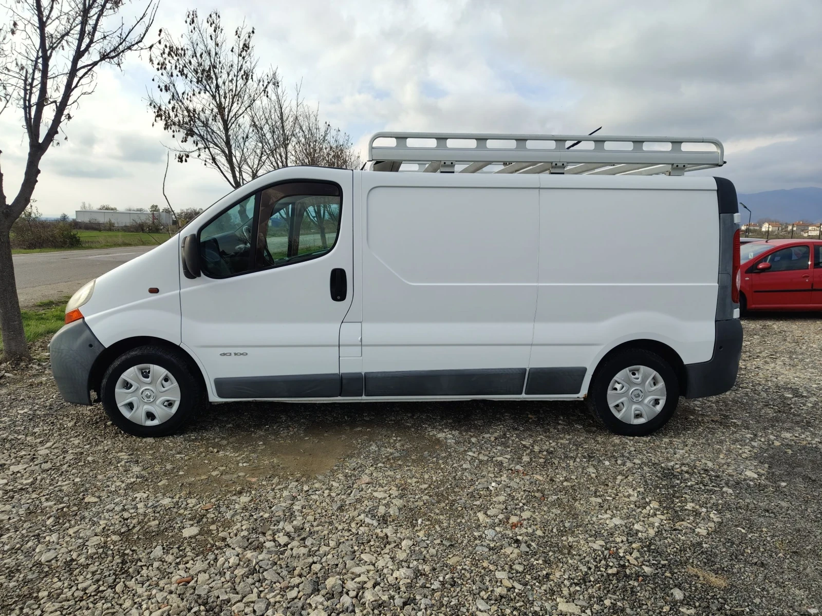 Renault Trafic 1.9 DCI 100 - изображение 3