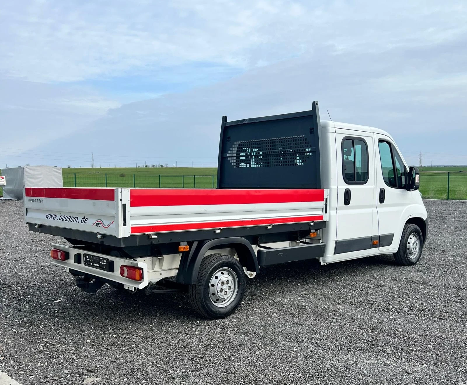 Peugeot Boxer 2.0HDI БОРДОВИ ДВОЙНА КАБИНА EURO 6, снимка 3 - Бусове и автобуси - 54527187