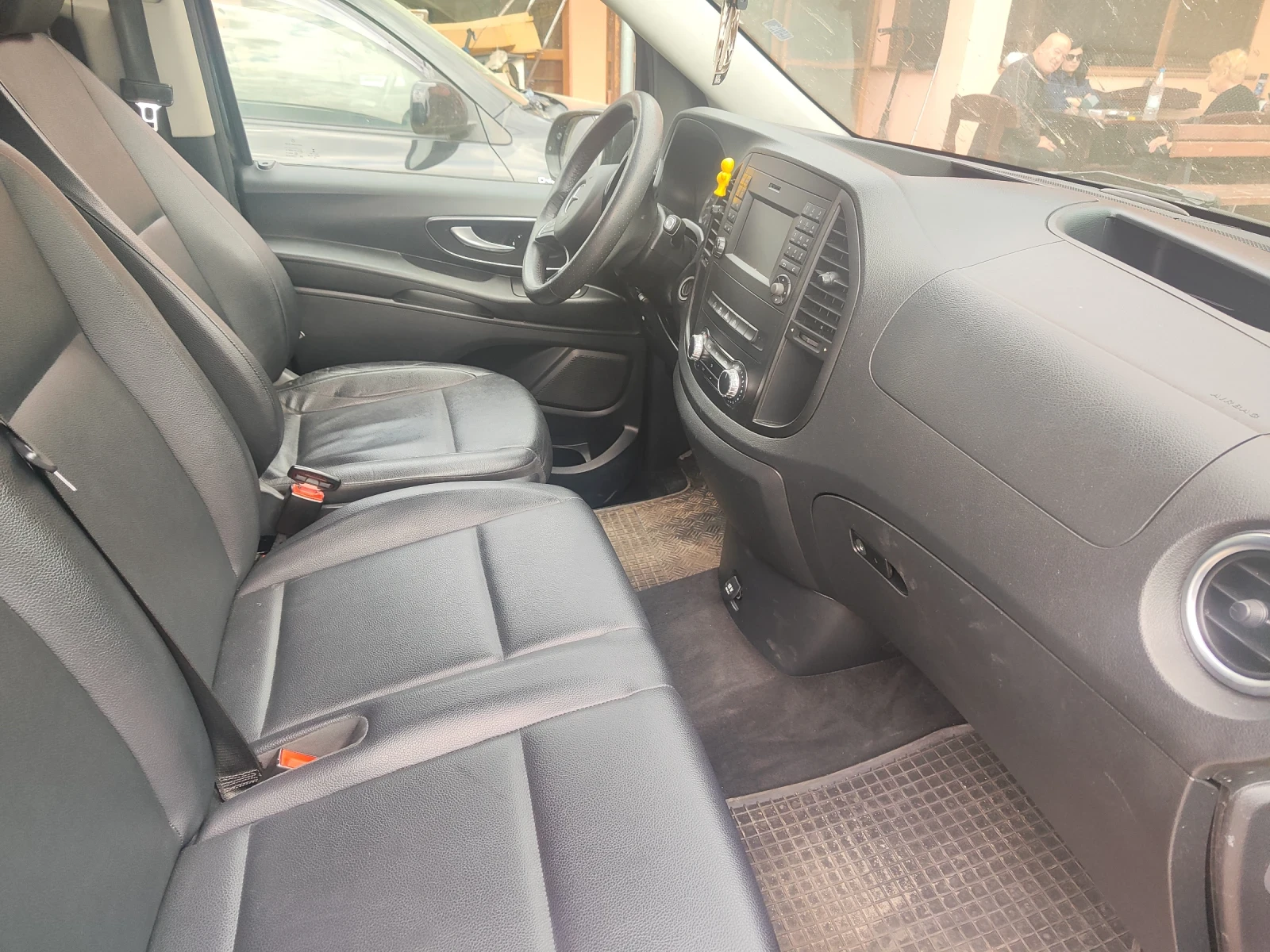 Mercedes-Benz Vito 2200, снимка 9 - Бусове и автобуси - 54356035