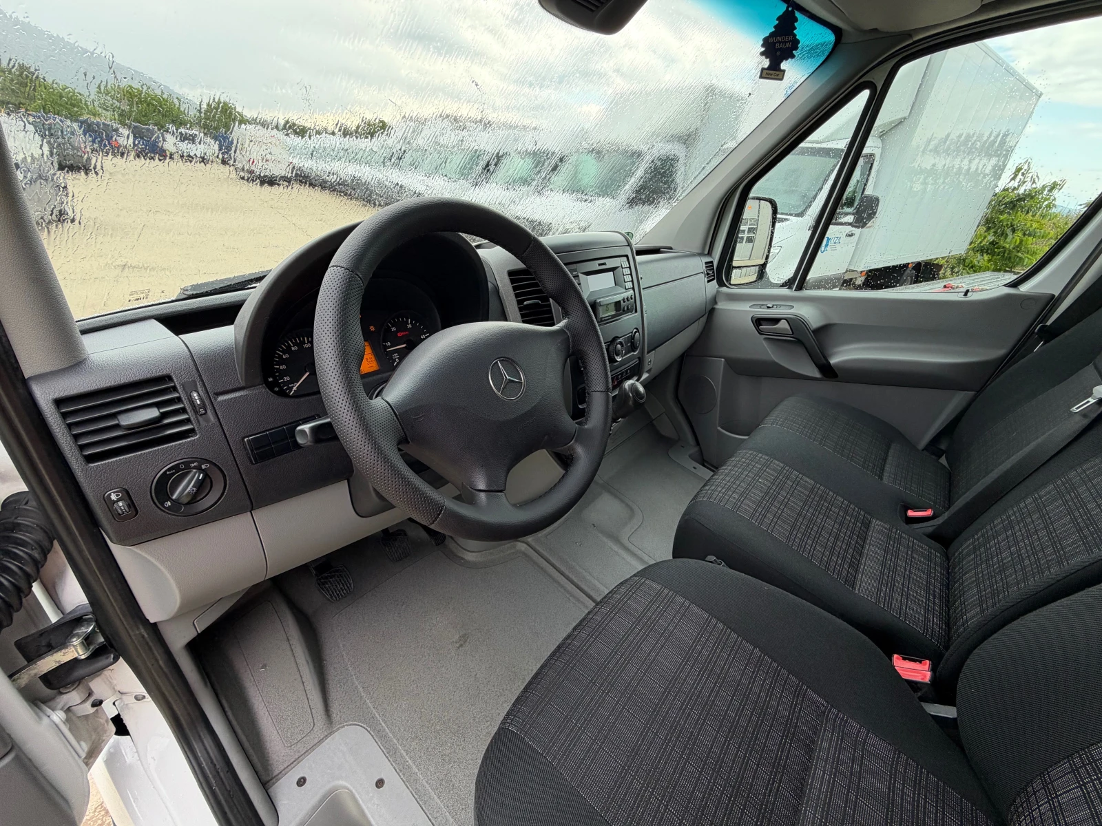 Mercedes-Benz Sprinter 319 MAXI!ХЛАДИЛЕН-32-V220!КЛИМА!EURO6!FULL!, снимка 12 - Бусове и автобуси - 54889750