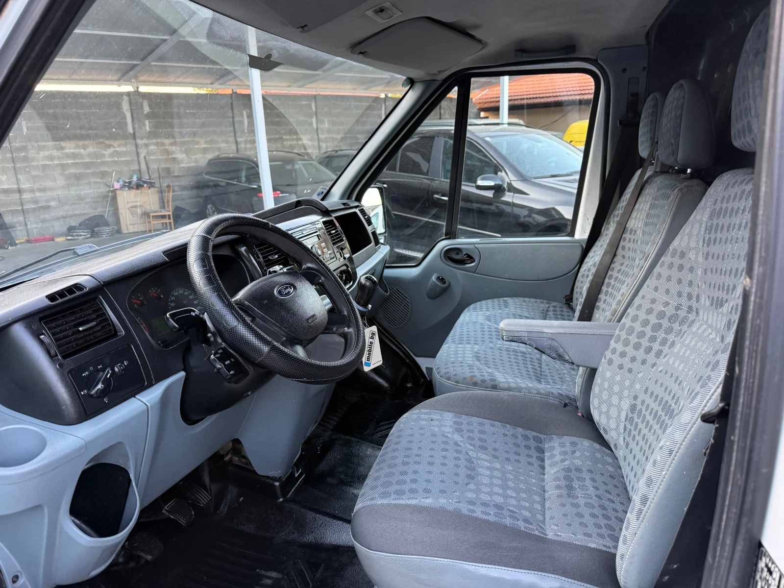Ford Transit 2.2TDCI ЛИЗИНГ, снимка 9 - Бусове и автобуси - 56353011