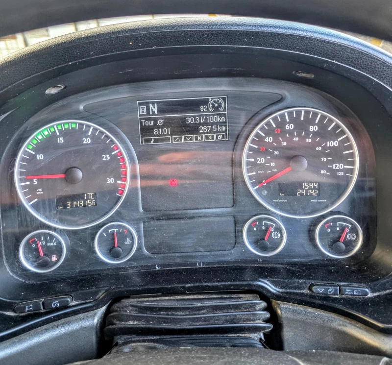 Man Tgs 8x4  ЗЪРНОВОЗ , снимка 5 - Камиони - 53058845