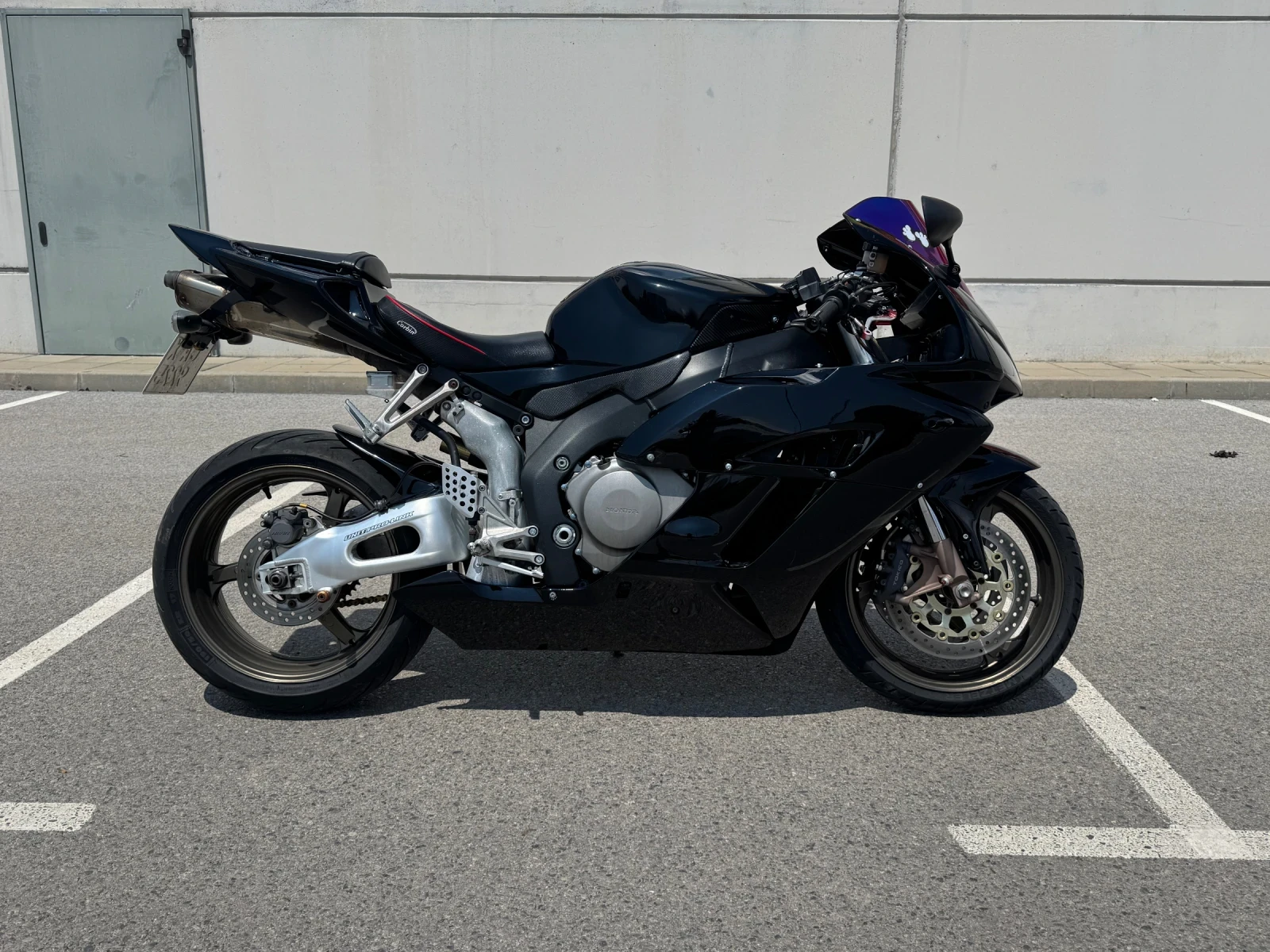 Honda Cbr 1000RR 25 000km Готов за сезона , снимка 3 - Мотоциклети и мототехника - 55145564