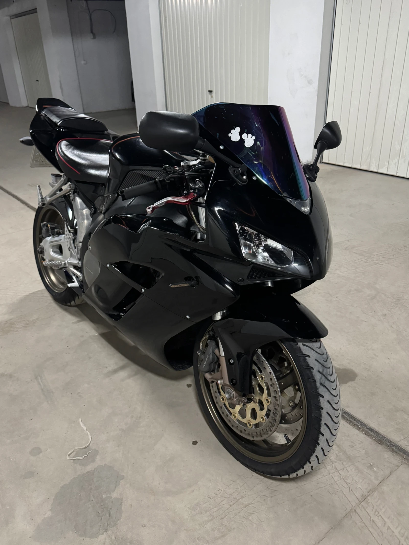 Honda Cbr 1000RR 25 000km Готов за сезона , снимка 16 - Мотоциклети и мототехника - 55145564