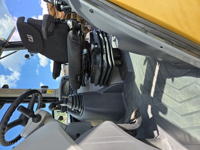 Багер Cat 432f, снимка 5 - Индустриална техника - 52496546