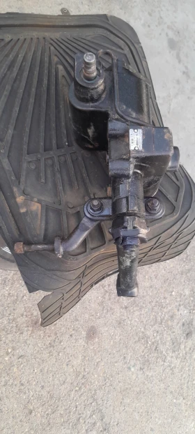 Продавам секторна кутия за Ланд Ровер Дефендер 2013г., снимка 3