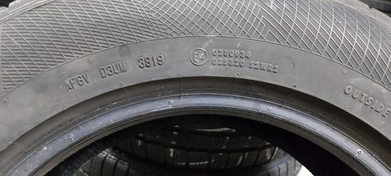 Гуми Всесезонни 215/65R16, снимка 8 - Гуми и джанти - 35606630