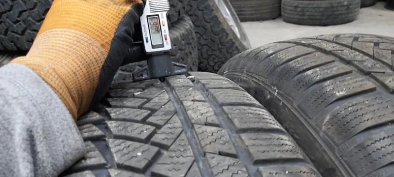 Гуми Всесезонни 215/65R16, снимка 4 - Гуми и джанти - 35606630