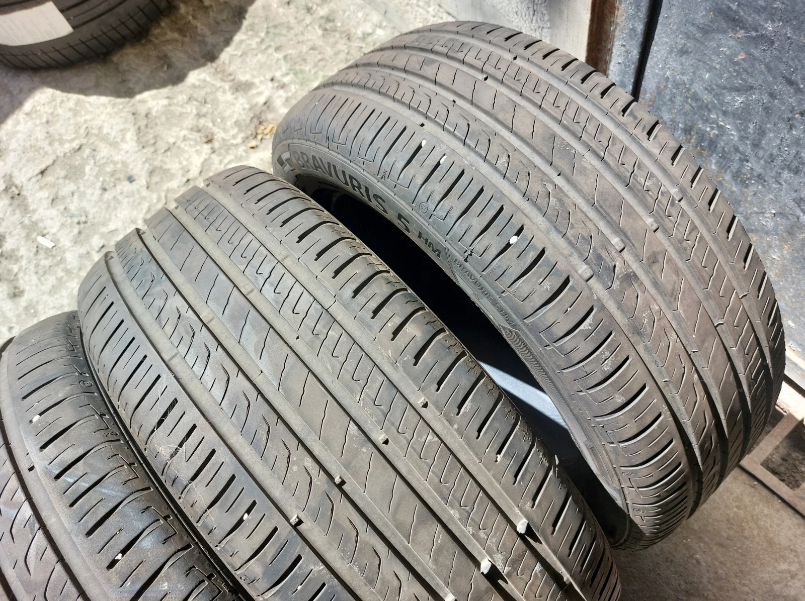 ���� 225/55R17 | Mobile.bg � ����������� 4