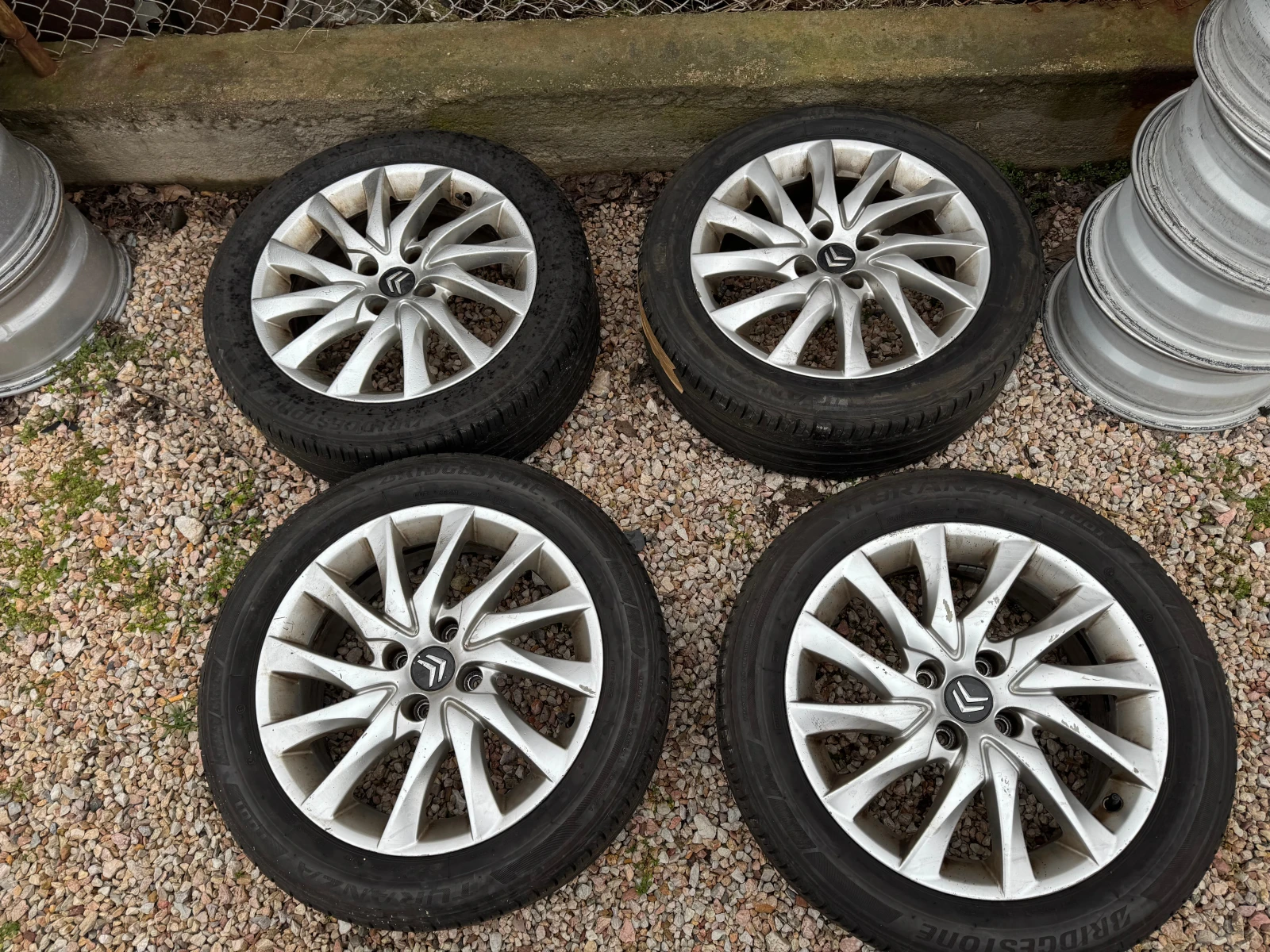 ���� � ������ 215/50R17 �� Citroen | Mobile.bg � ����������� 1