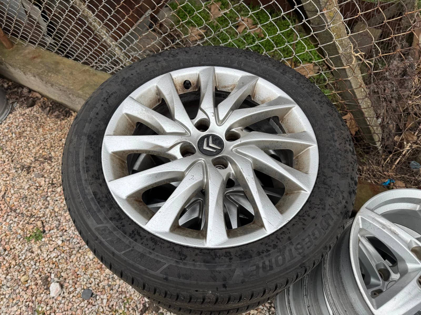 ���� � ������ 215/50R17 �� Citroen | Mobile.bg � ����������� 4