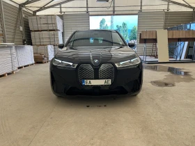 BMW iX 50, снимка 1
