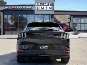 Ford Mustang Mach-E AWD, снимка 6