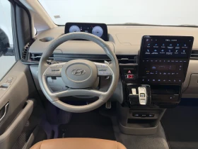Hyundai Staria LUXURY AWD | Mobile.bg    14