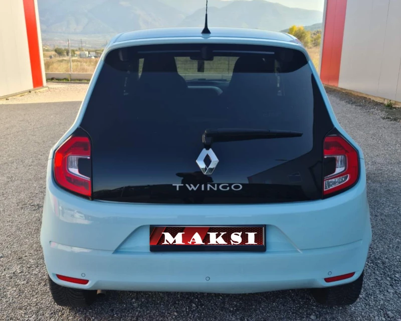 Renault Twingo BENZIN- EVRO6B, снимка 4 - Автомобили и джипове - 47757617