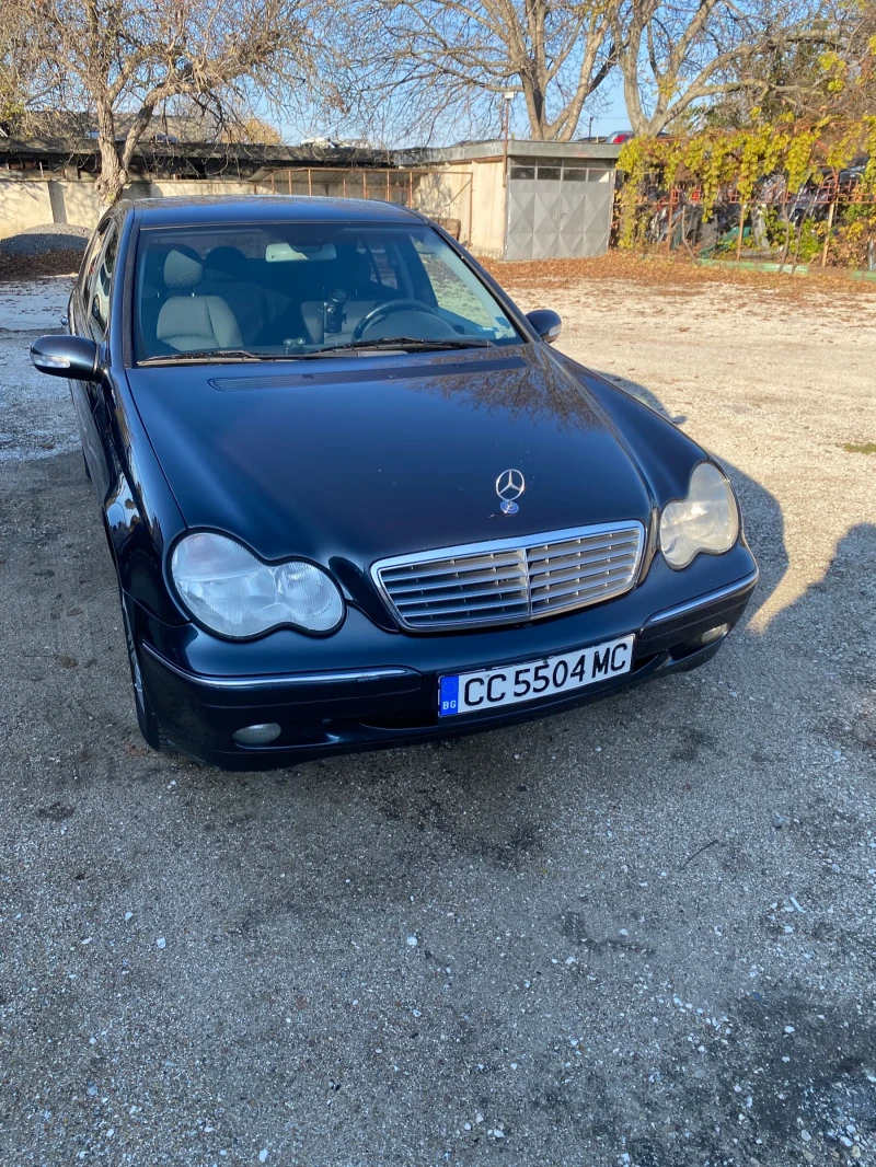 Mercedes-Benz C 180, снимка 1 - Автомобили и джипове - 48036638