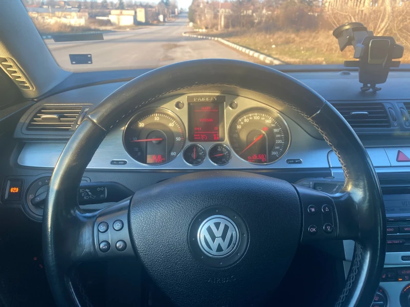 VW Passat 2.0 140 TDI CR, снимка 7 - Автомобили и джипове - 48550331