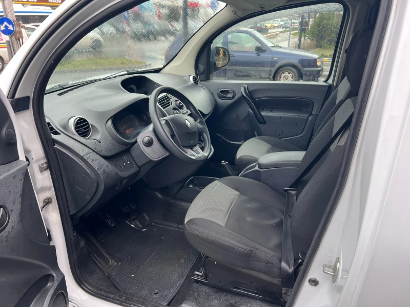 Renault Kangoo N1, снимка 9 - Автомобили и джипове - 49456635