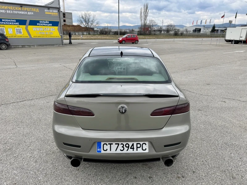 Alfa Romeo 159 1, 9 jdt, снимка 8 - Автомобили и джипове - 49344349