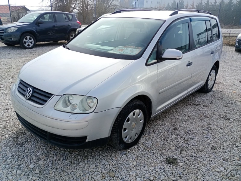 VW Touran 2.0, снимка 3 - Автомобили и джипове - 49599833