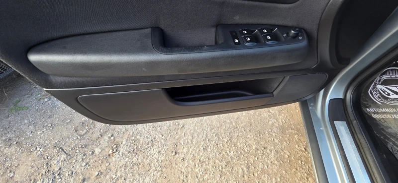 Audi A4 АВТОМАТ, снимка 8 - Автомобили и джипове - 51351370