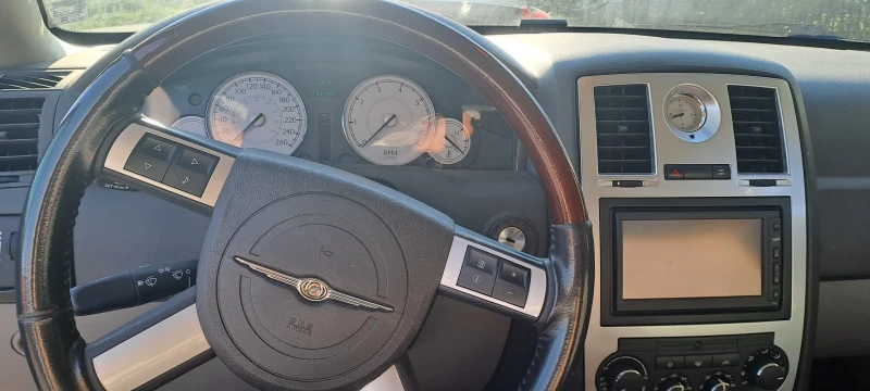 Chrysler 300c 5.7L V8 HEMI  / ГАЗ, снимка 7 - Автомобили и джипове - 51516091