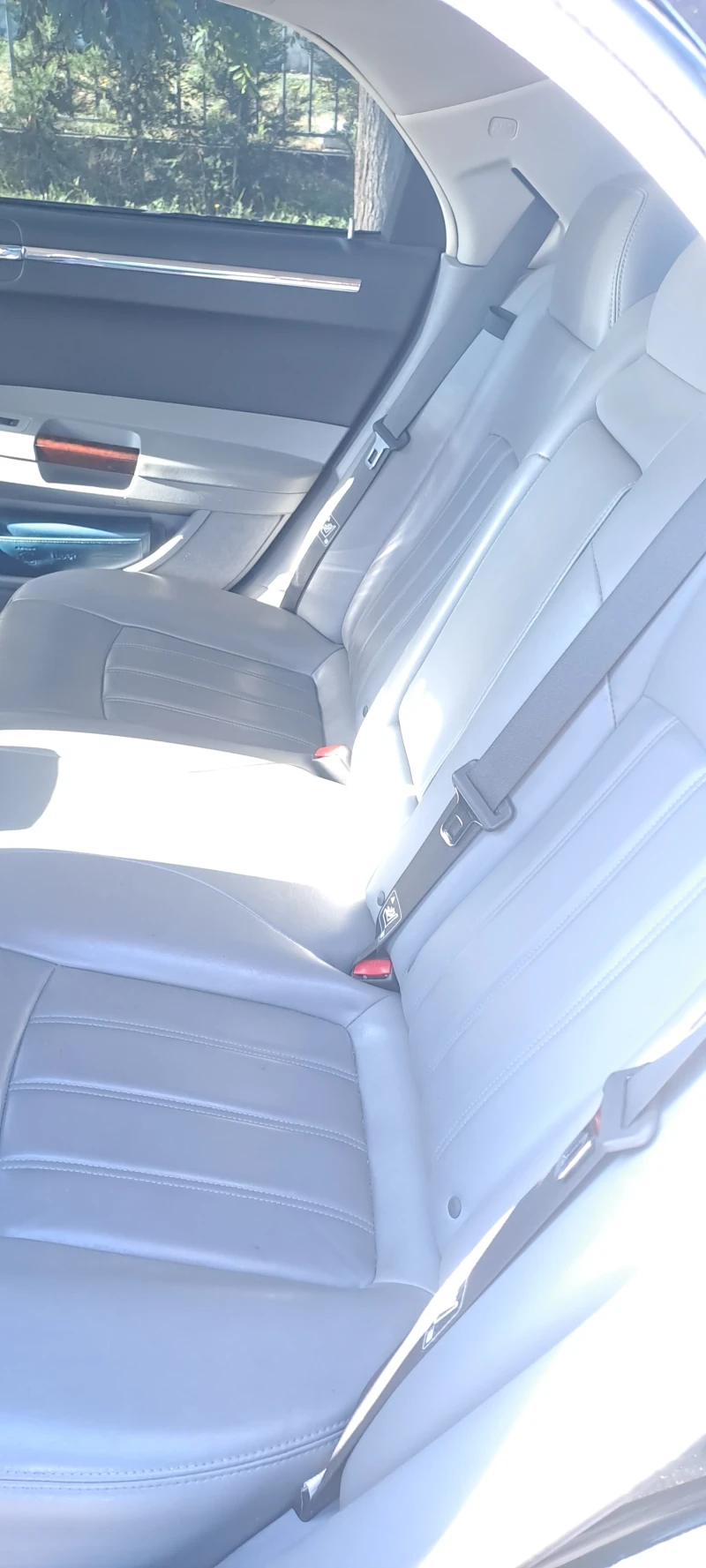 Chrysler 300c 5.7L V8 HEMI  / ГАЗ, снимка 9 - Автомобили и джипове - 51516091