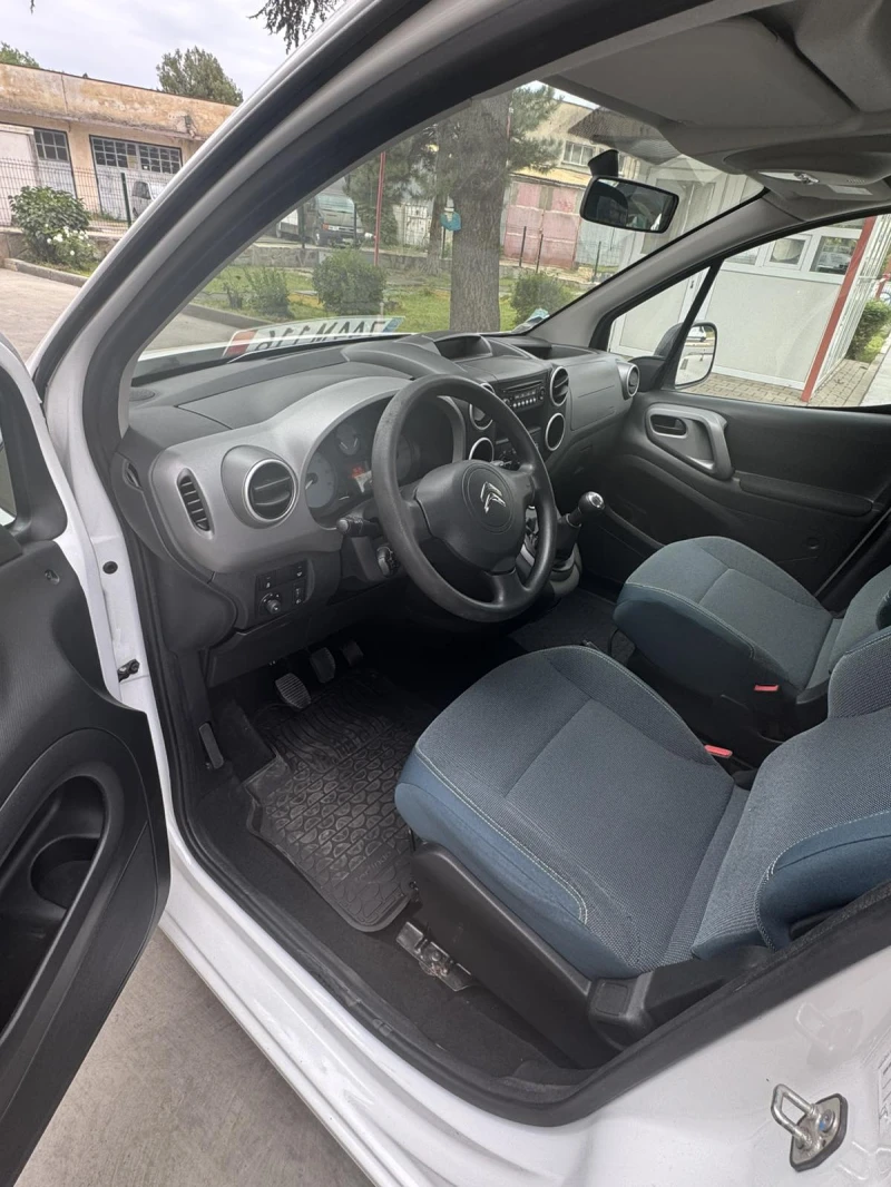 Citroen Berlingo 1.3, снимка 5 - Автомобили и джипове - 52558735