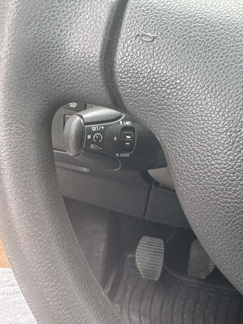 Citroen Berlingo 1.3, снимка 9 - Автомобили и джипове - 52558735