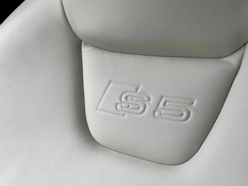 Audi S5 4.2 FSI , Distronic, снимка 10 - Автомобили и джипове - 52028386