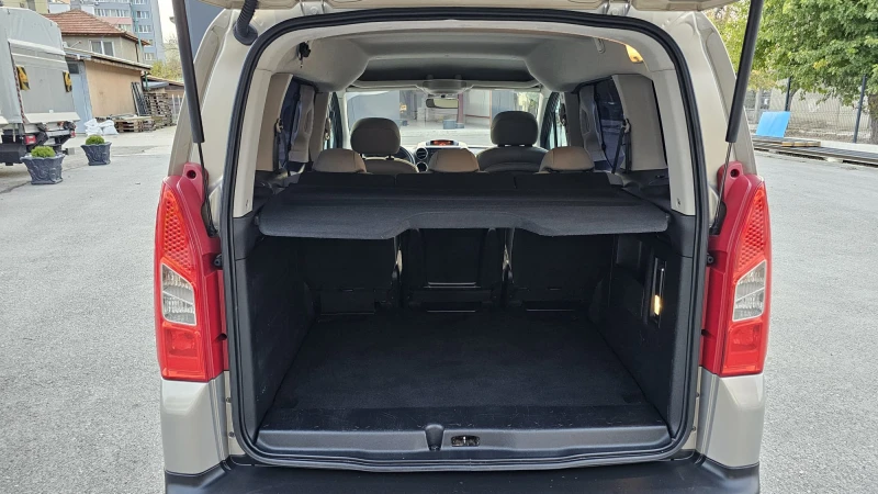 Peugeot Partner 1.6HDi 90HP-ИСТОРИЯ-ТОП СЪСТ.-ЛИЗИНГ-ГАРАНЦИЯ, снимка 14 - Автомобили и джипове - 52146026