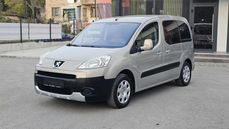 Peugeot Partner 1.6HDi 90HP-ИСТОРИЯ-ТОП СЪСТ.-ЛИЗИНГ-ГАРАНЦИЯ, снимка 3 - Автомобили и джипове - 52146026