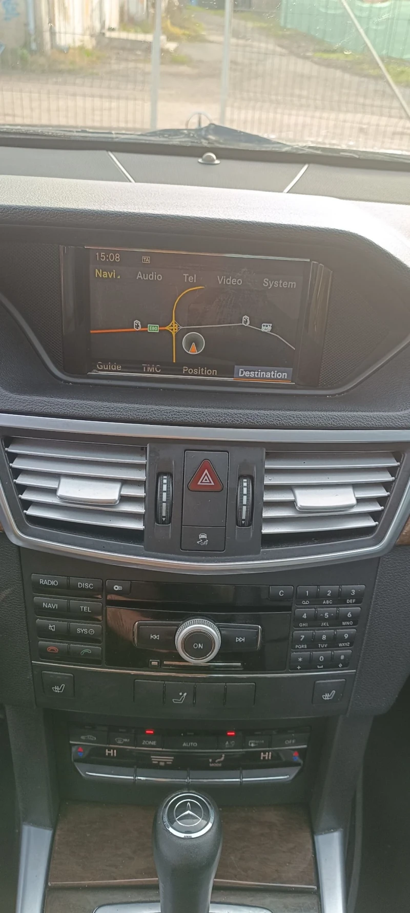 Mercedes-Benz E 220 CDI 170 k. c, снимка 13 - Автомобили и джипове - 52722398