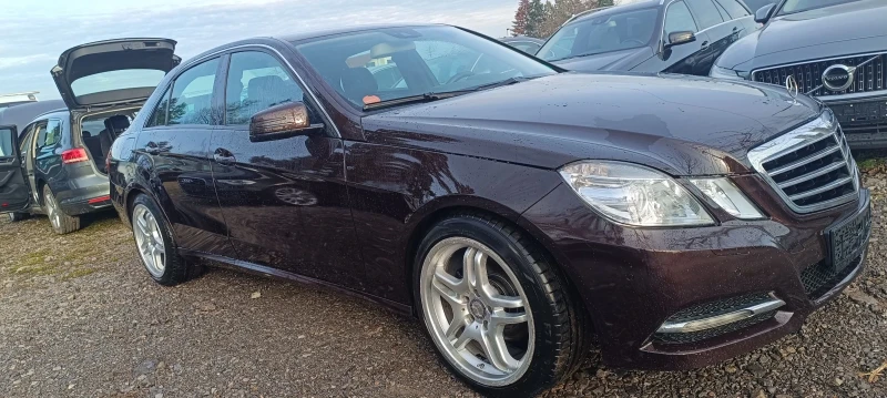 Mercedes-Benz E 220 CDI 170 k. c, снимка 8 - Автомобили и джипове - 52722398