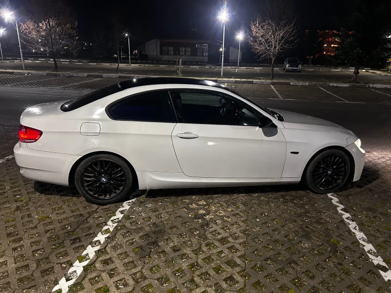 BMW 320, снимка 5 - Автомобили и джипове - 52862330