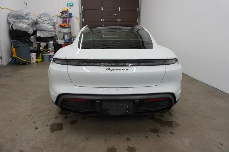 Porsche Taycan * 4S * CARFAX * БЕЗ ПЪРВОНАЧАЛНА ВНОСКА, снимка 5 - Автомобили и джипове - 52998243