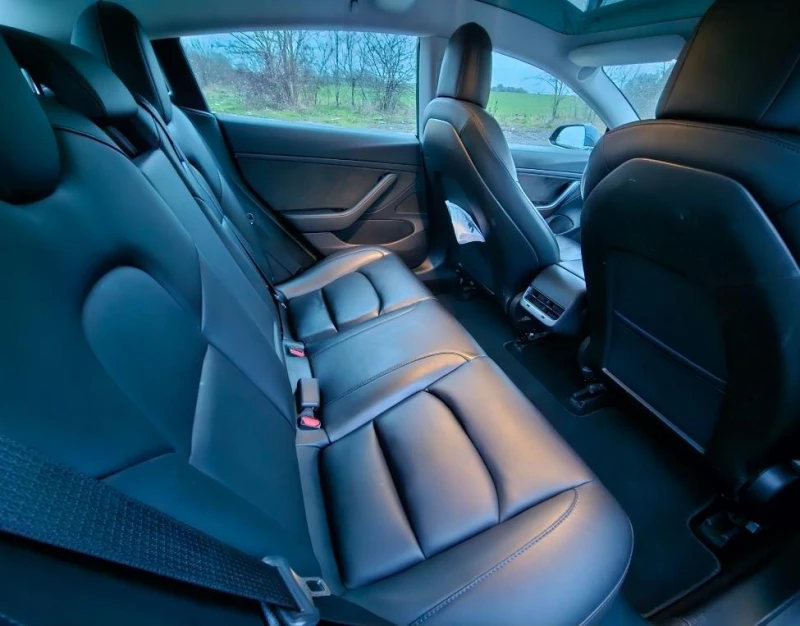 Tesla Model 3  4х4 Европейска Long Range, снимка 16 - Автомобили и джипове - 53207573