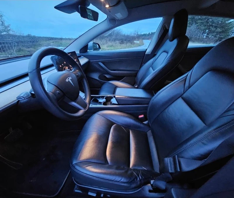 Tesla Model 3  4х4 Европейска Long Range, снимка 14 - Автомобили и джипове - 53207573