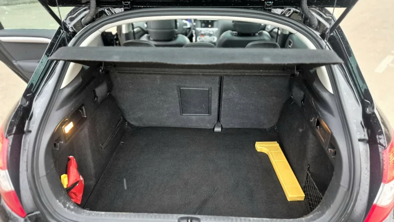 Citroen C4 2.0hdi EXCLUSIVE + , снимка 14 - Автомобили и джипове - 53249403