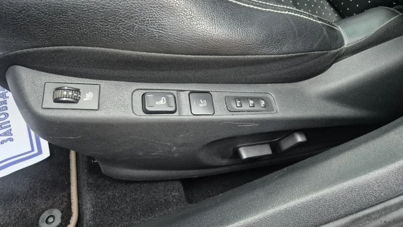 Citroen C4 2.0hdi EXCLUSIVE + , снимка 17 - Автомобили и джипове - 53249403