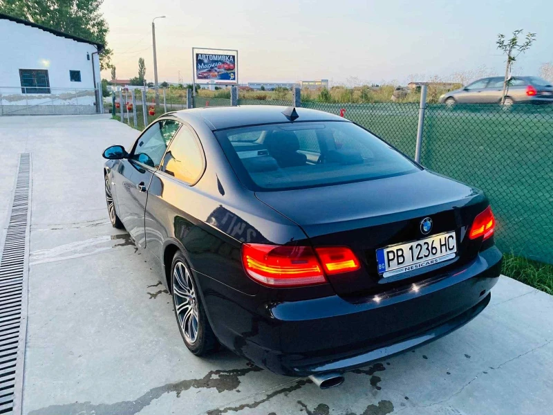BMW 320, снимка 2 - Автомобили и джипове - 53447435