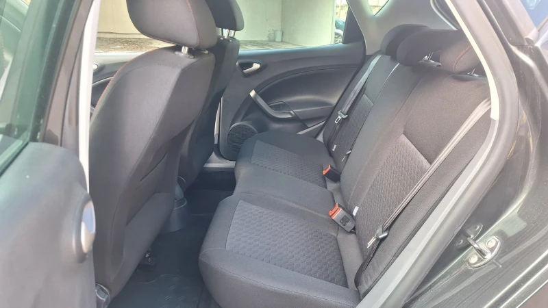 Seat Ibiza 1.4 TSI, снимка 10 - Автомобили и джипове - 53597924