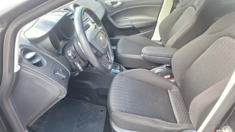 Seat Ibiza 1.4 TSI, снимка 13 - Автомобили и джипове - 53597924