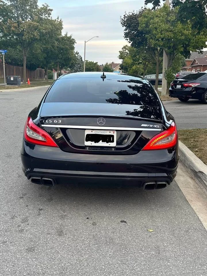 Mercedes-Benz CLS 63 AMG PERFORMANCE PACK * * ВСИЧКИ ЕКСТРИ * * CARFAX * *  - изображение 4